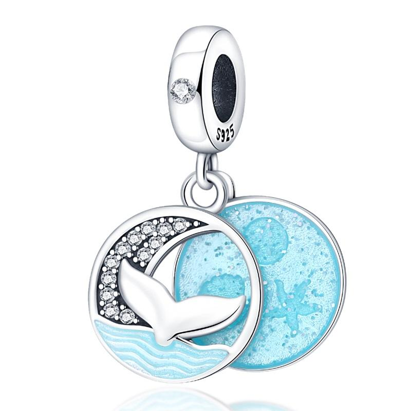 Dolphin fin Charm
