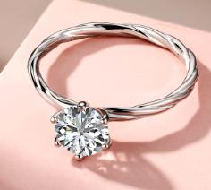 Flower zirkonia ring